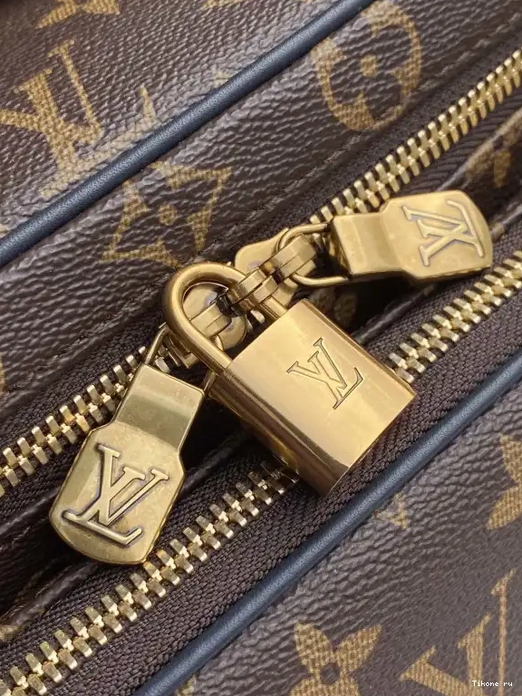 Affordable LOUIS TOILETRY VUITTON BAG 0531